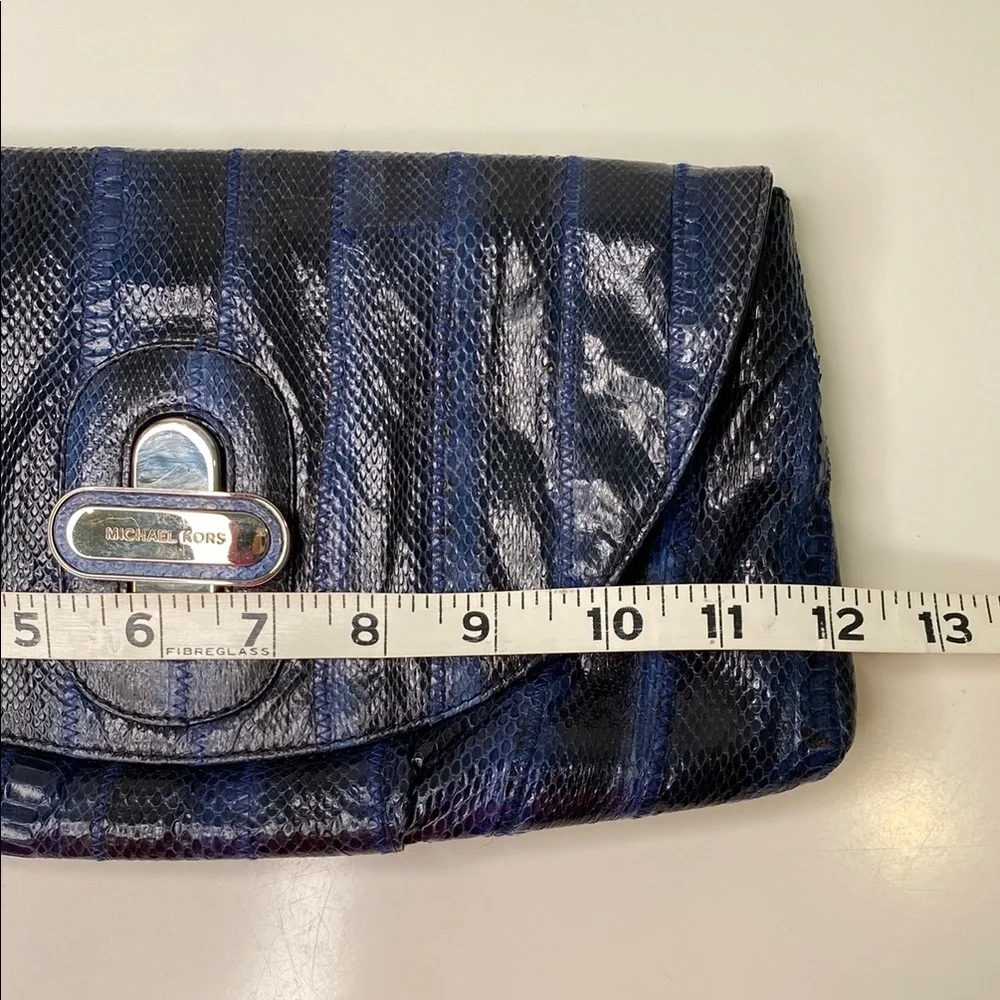 Michael Kors Templeton‎ Clutch with silver-tone hardware Blue snakeskin - Picture 8 of 10